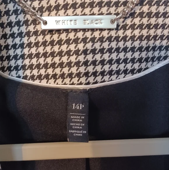 White House Black Market Jacket - Picture 3 of 10